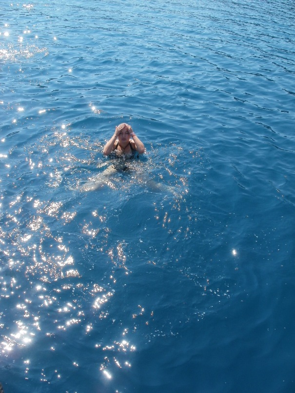 Мои путешествия. Елена Руденко. Турция. Средиземное море. Экскурсия на яхте.  2011 г.  Y_06731895